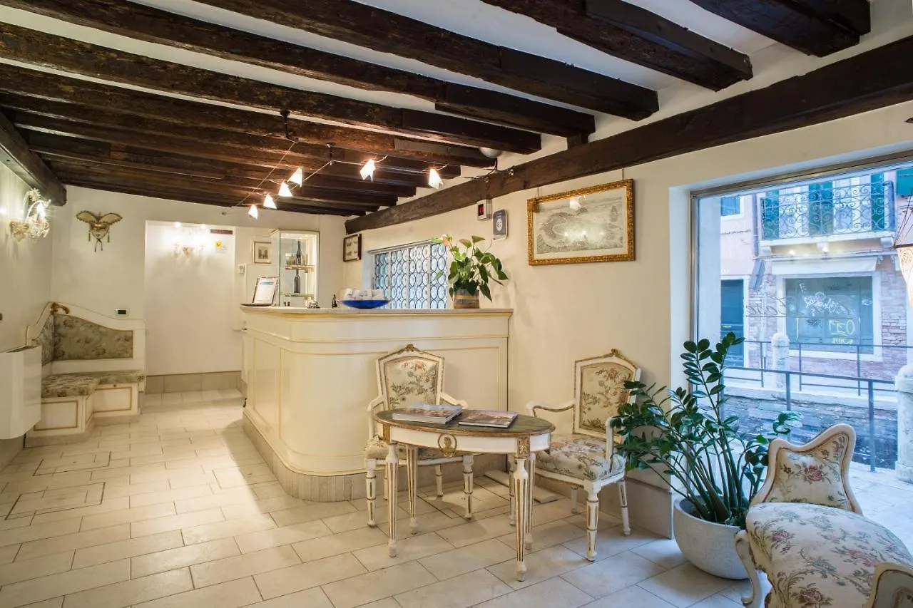 *** Guest house Locanda Ca' Zose Venice Italy