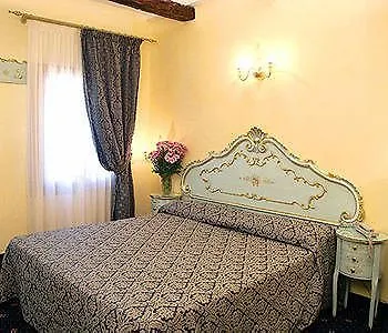 Locanda Ca' Zose Venice 3*,  Italy