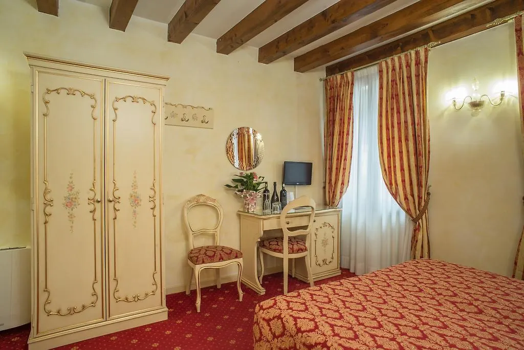 Locanda Ca' Zose Venice 3*,